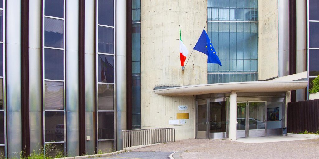 Takis is glad to announce the promotion of Giuseppe Roscilli and Emanuele Marra in their new roles.
