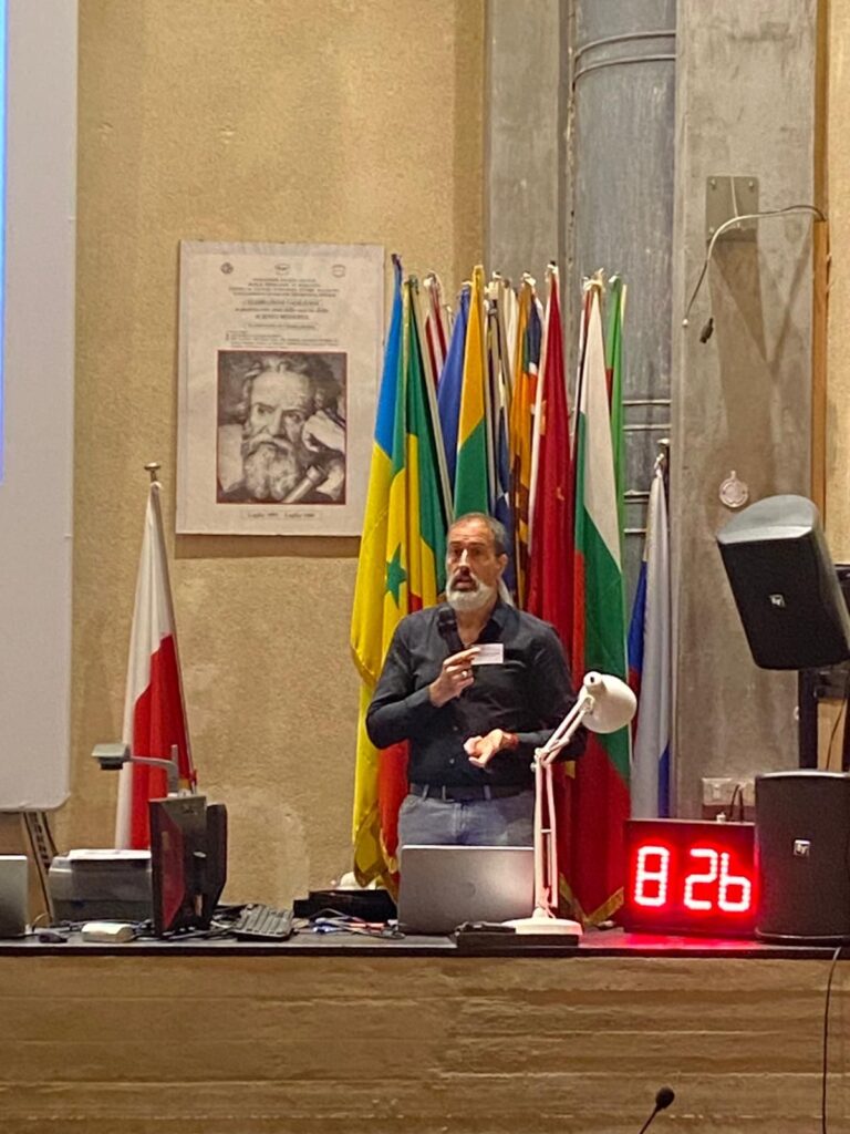 Luigi Aurisicchio joins faculty of international course on electroporation at Ettore Majorana Foundation
